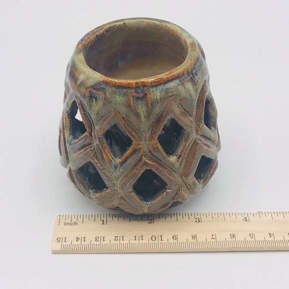 Hand thrown ceramic art double walled candle holder. - Picture 7 of 9